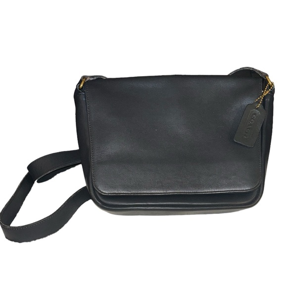 Coach | Rare Vintage 1980s Leather Bistro Shoulder Bag Purse in New Navy Blue - Picture 1 of 7